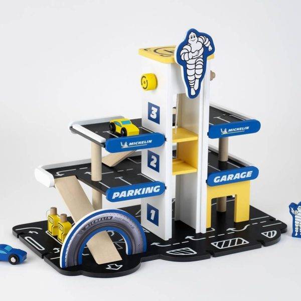 Garage en bois (1) - jeu michelin 