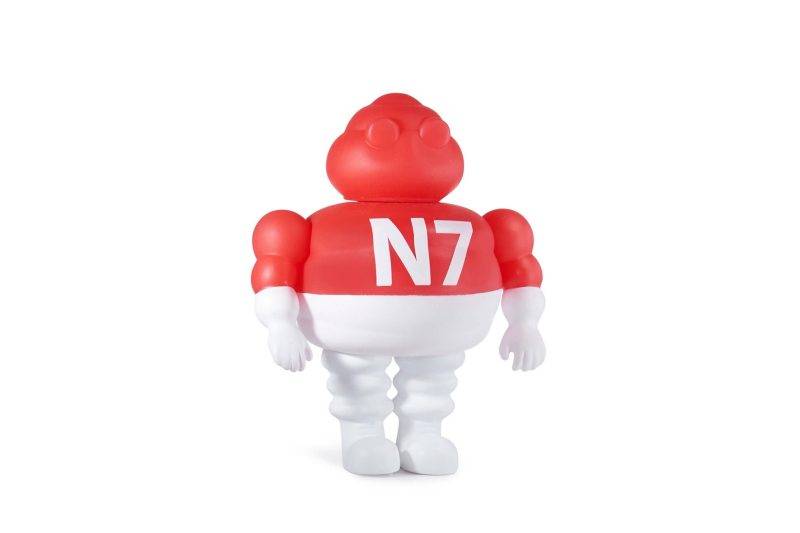 Figurines-Bibendum-pop-borne-rn7-artoyz1 - Michelin Collectors