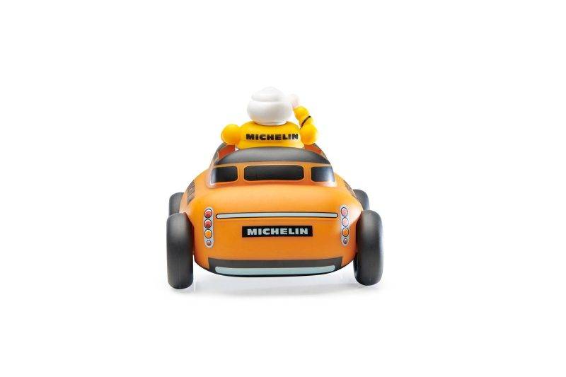 Modeles-reduits-Bibendum-mobile-mille-pattes-et-son-bibendum-pilote-artoyz3 - Michelin Collectors