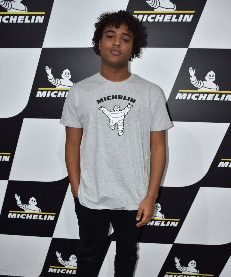 ts hom Michelin gris-textile